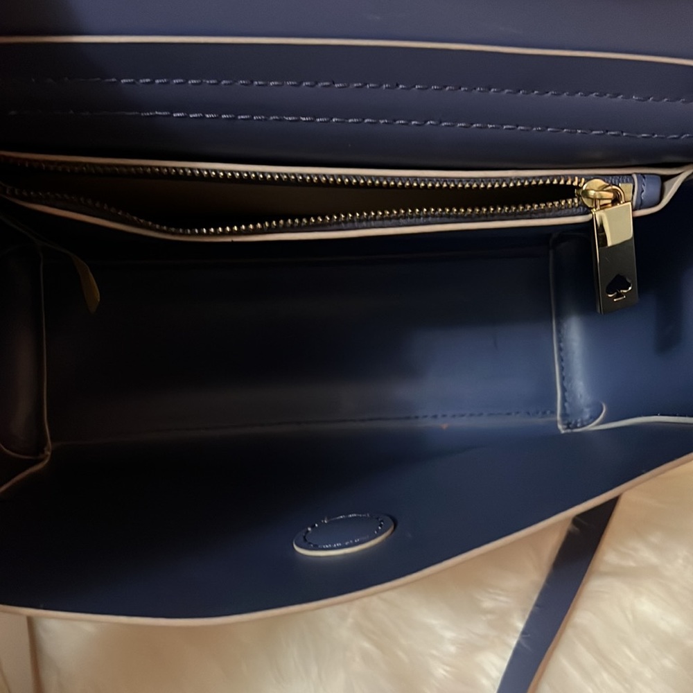 Kate Spade Crossbody Bag - Picture 6 of 6